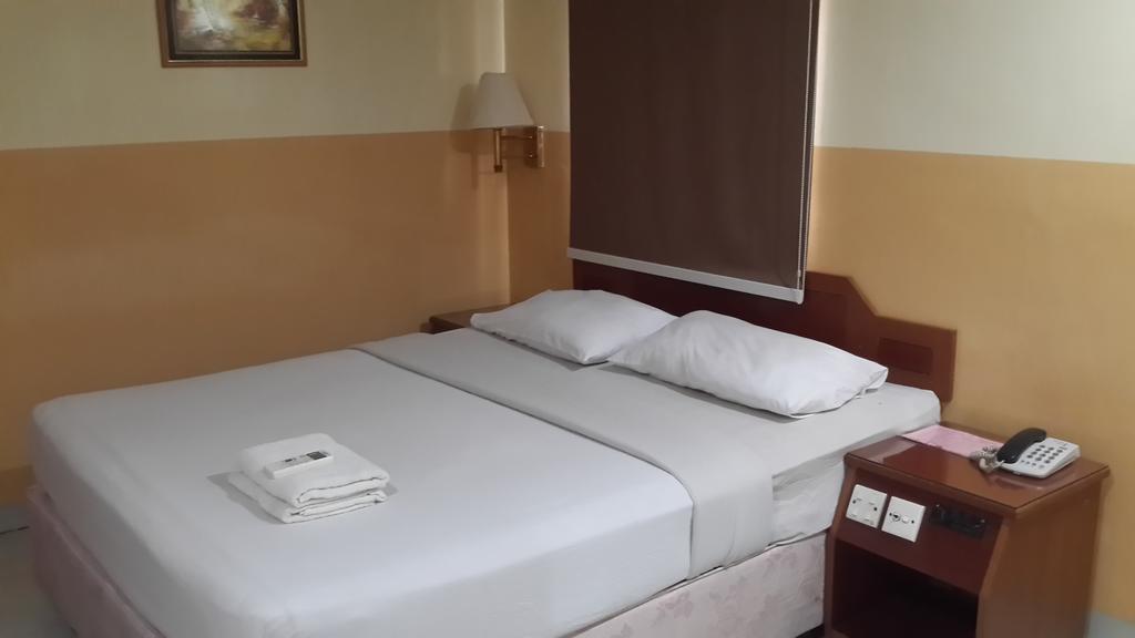 Batam Star Hotel Room photo