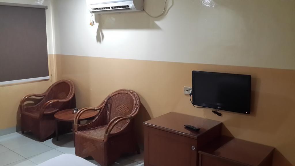 Batam Star Hotel Room photo