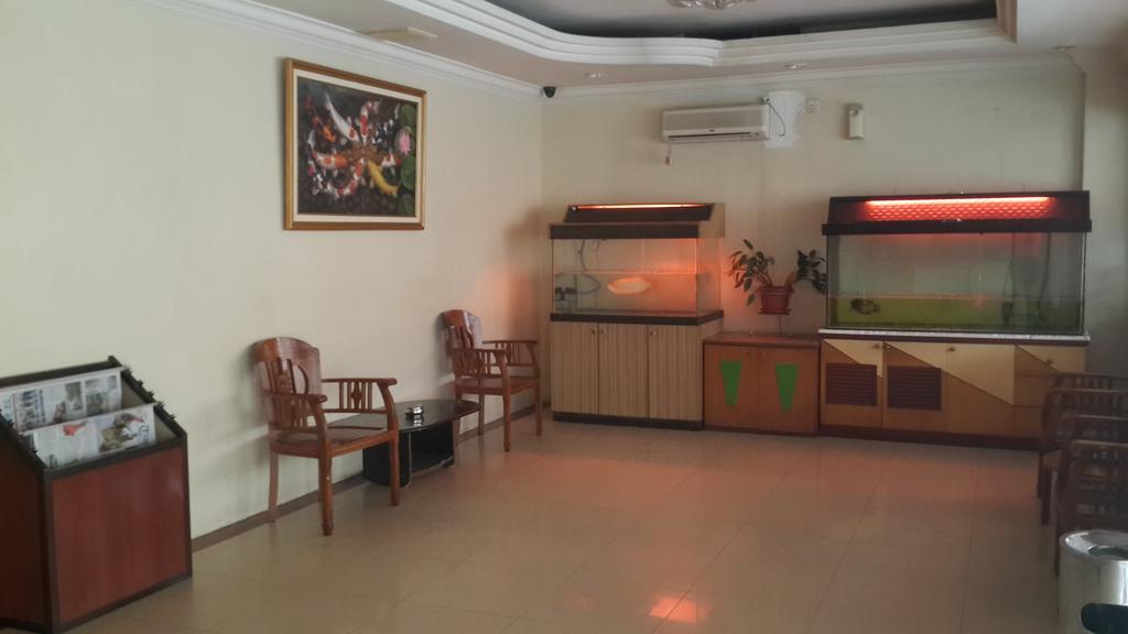 Batam Star Hotel Exterior photo
