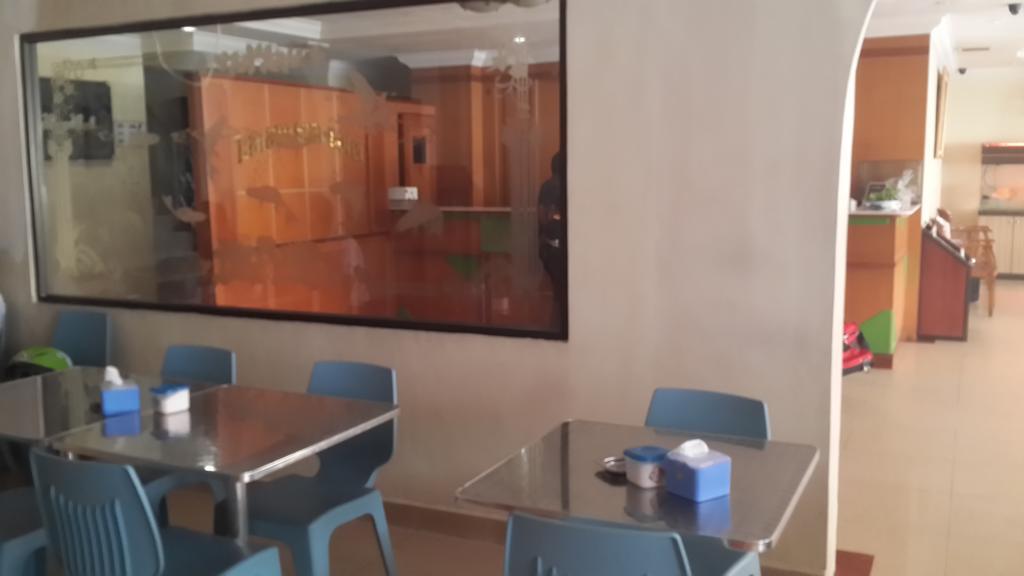Batam Star Hotel Exterior photo